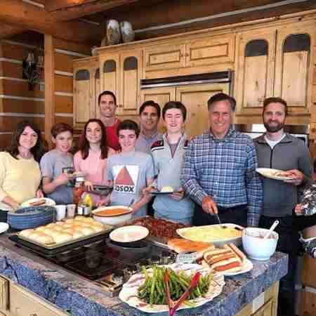 Mitt Romney family photo